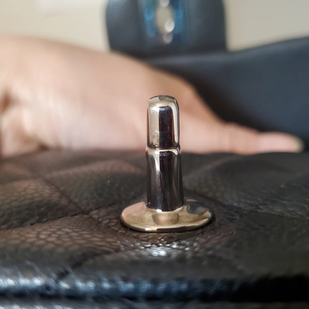 Chanel Black Quilted Leather Bag - Picture 15 of 15